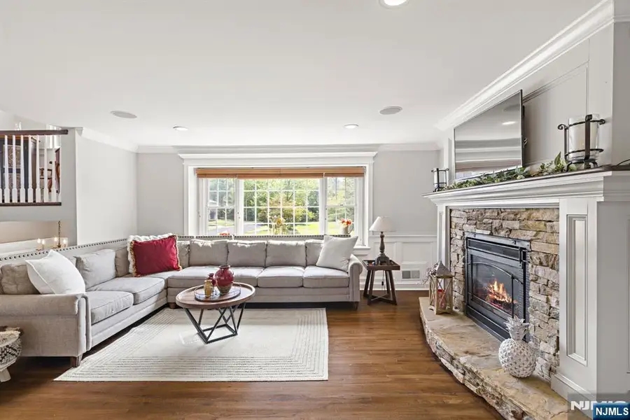 11 Tannery Lane, Roseland, NJ 07068 - #3