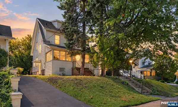 29 Luddington Avenue, Clifton, NJ 07011