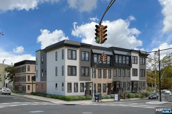 500 Davis Avenue, Harrison, NJ 07029