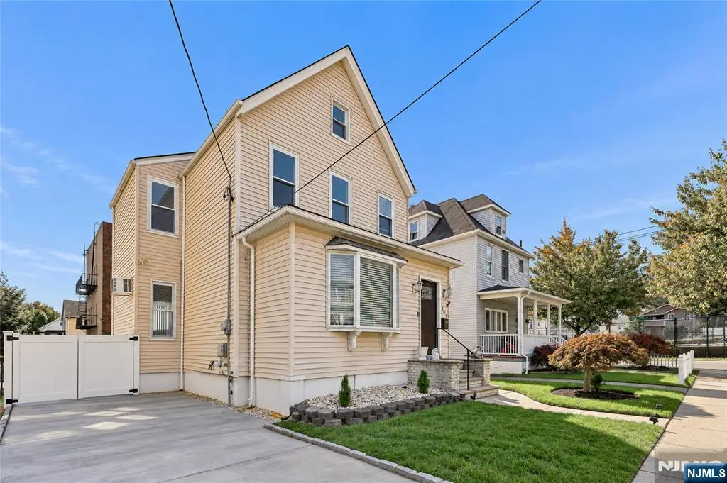 336 Livingston Avenue, Lyndhurst, NJ 07071 - #1