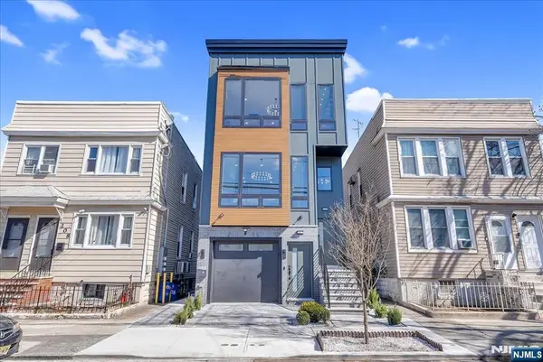 206 Clendenny Avenue 1, Jersey City, NJ 07304