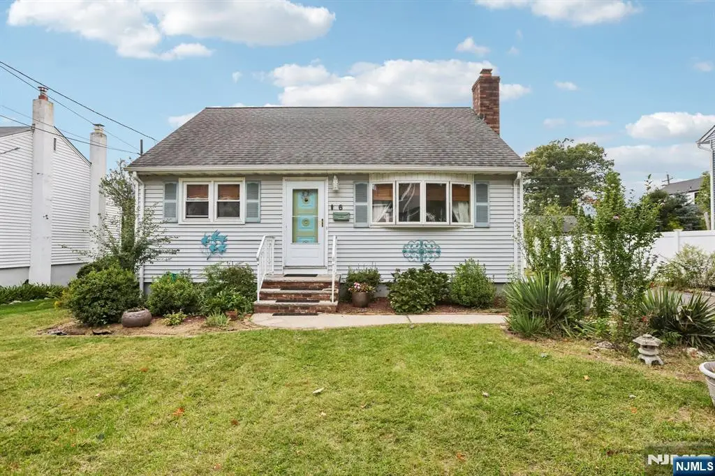 6 Summit Avenue, Waldwick, NJ 07463 - #1