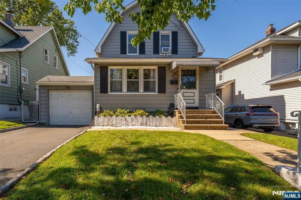 344 Rutherford Avenue, Lyndhurst, NJ 07071 - #1