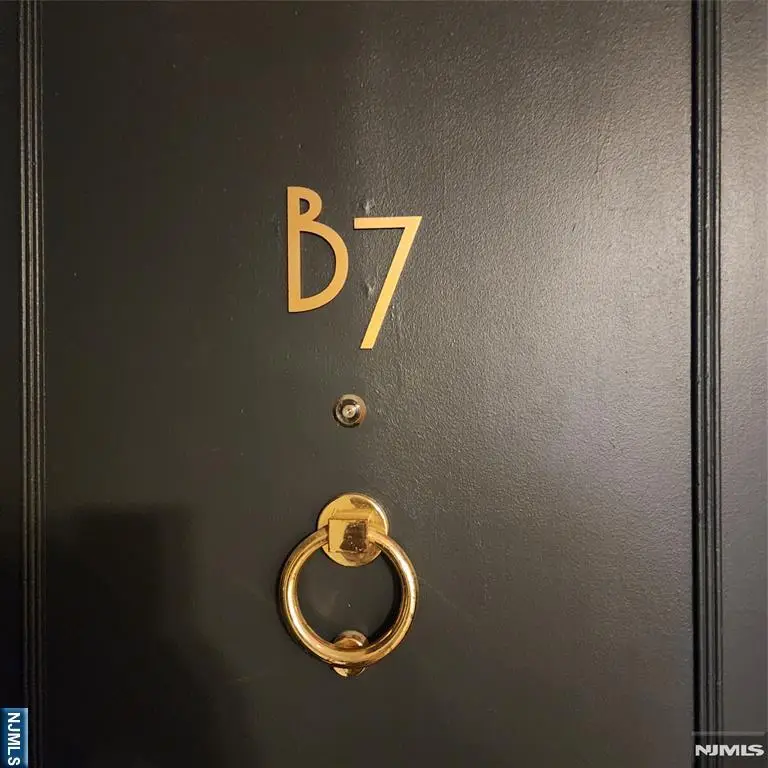 1055 Boulevard East B7, Weehawken, NJ 07086 - #2
