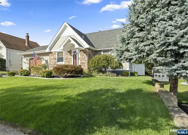 26 Mount Vernon Street, Nutley, NJ 07110