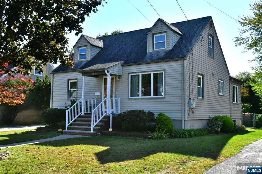 39-02 Jasper Road, Fair Lawn, NJ 07410 - #2