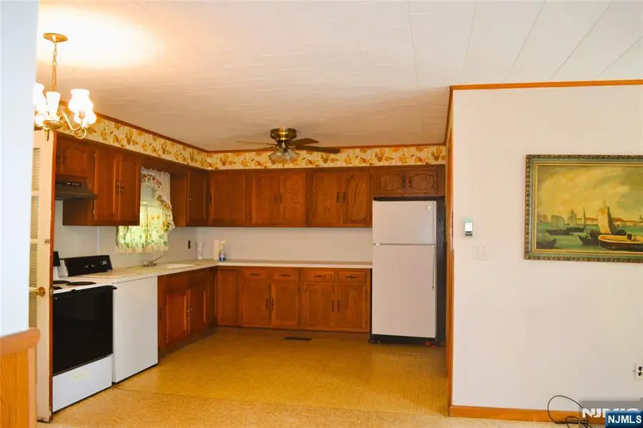 11 Woods Road, Sandyston, NJ 07826 - #3