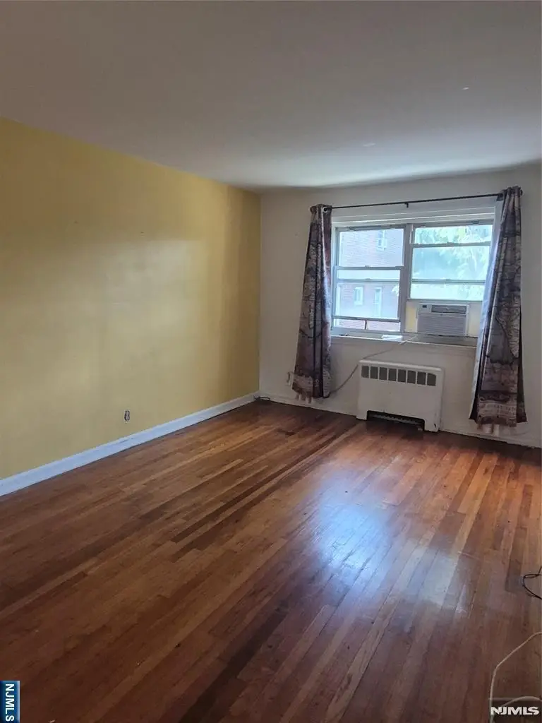 1499 Terrace Circle 4, Teaneck, NJ 07666 - #1