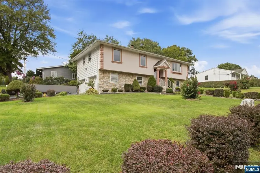 14 Leonard Road, Butler, NJ 07405 - #3