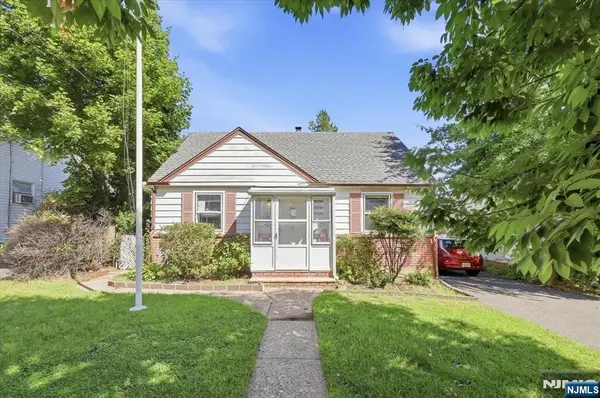 108 Fordham Road, Clifton, NJ 07013