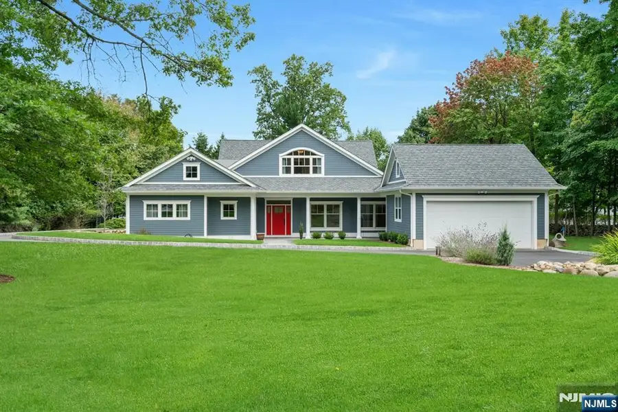 21 Crescent Avenue, Mahwah, NJ 07430 - #2