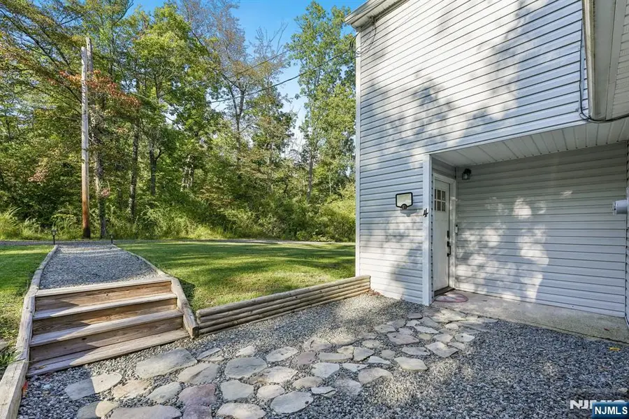 4 Quail Road, Sparta, NJ 07871 - #2