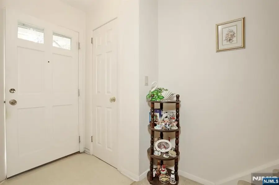 429 Polly Ann Terrace, Paramus, NJ 07652 - #3