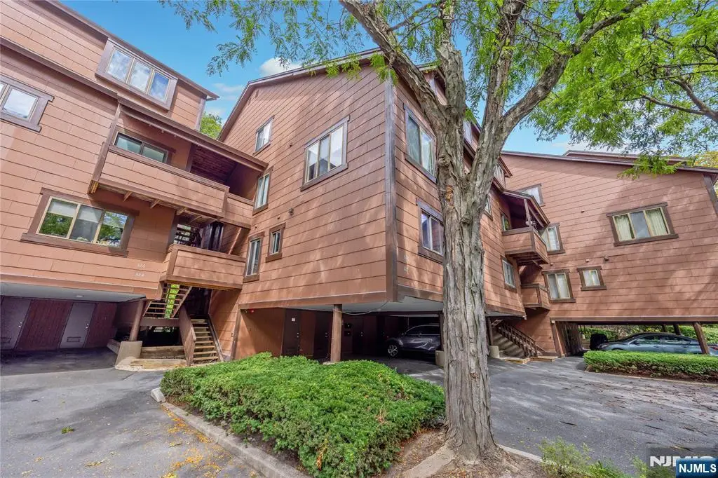 327 Sea Isle Key, Secaucus, NJ 07094 - #1