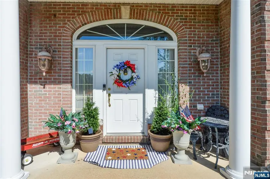 3 Bayberry Lane, North Haledon, NJ 07508 - #3