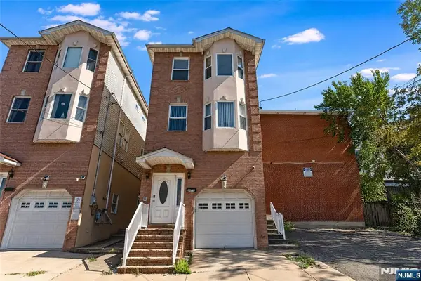 8512 Smith Avenue, North Bergen, NJ 07047