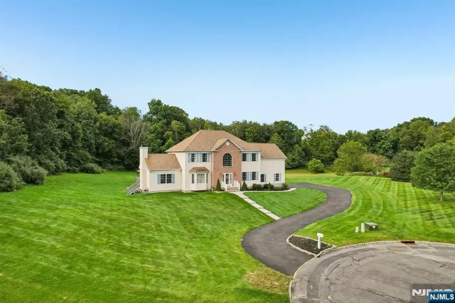 16 Ponderosa Trail, Sparta, NJ 07871 - #2