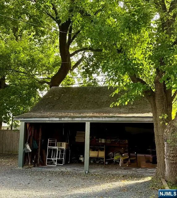 17 Oxford Street, Montclair, NJ 07042 - #3