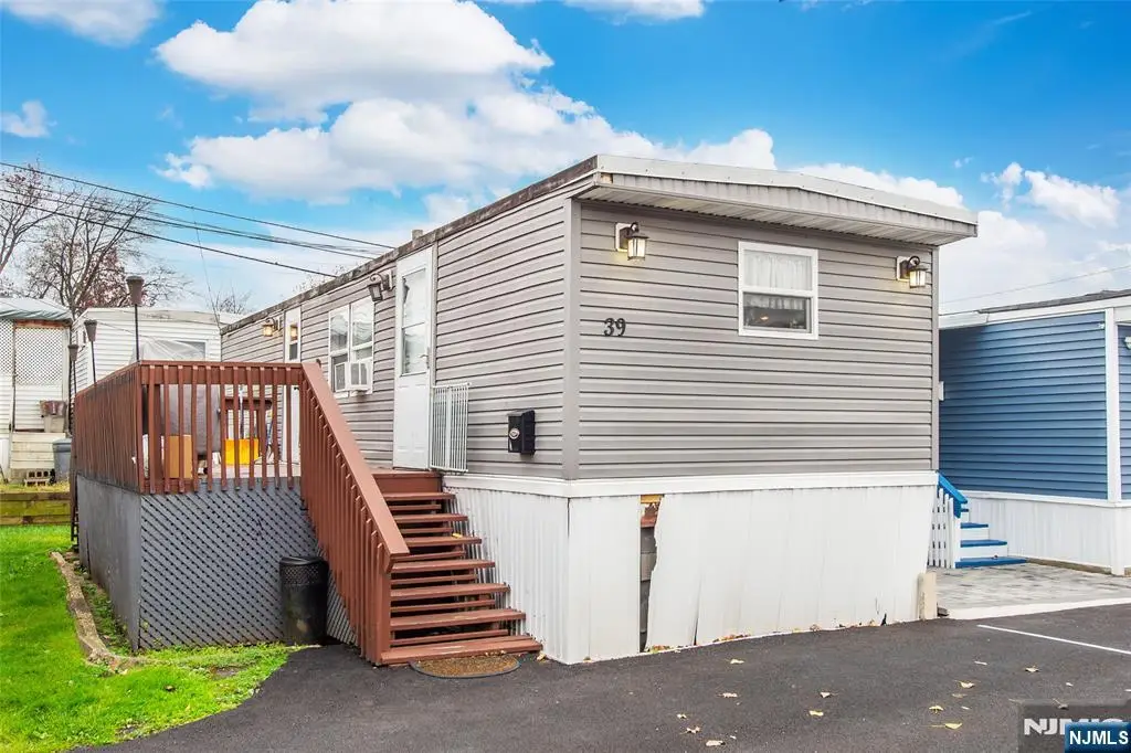 39 Helen, Moonachie, NJ 07074 - #1