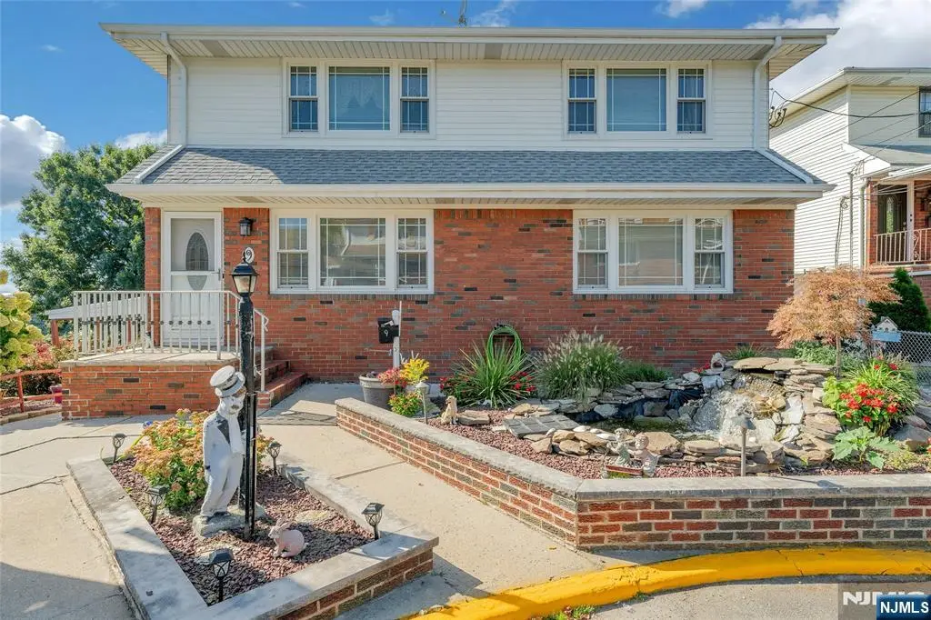 9 Carlen Court, Fairview, NJ 07022 - #1