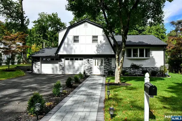 21 Branton Street, Park Ridge, NJ 07656