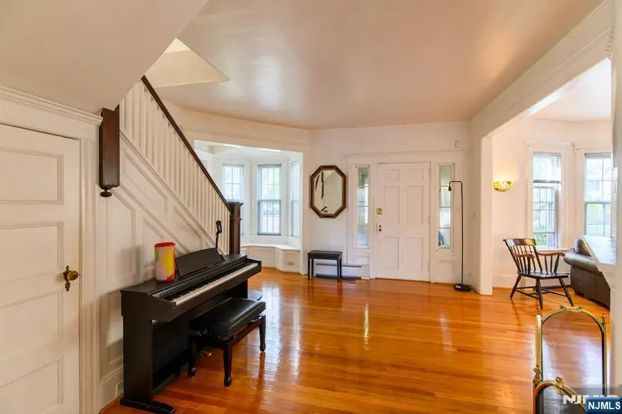 35 E Pierrepont Avenue, Rutherford, NJ 07070 - #3