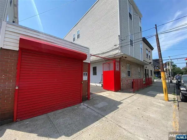 109-111 Fleming Avenue, Newark, NJ 07105