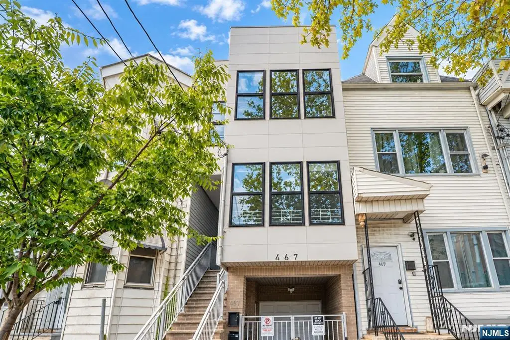 467 Bergen Avenue, Jersey City, NJ 07304 - #1