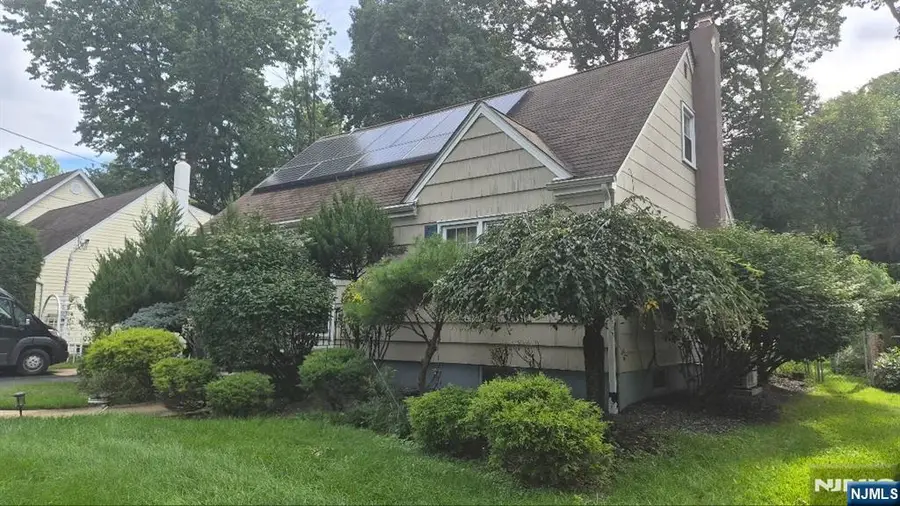 736 7th Avenue, River Edge, NJ 07661 - #2