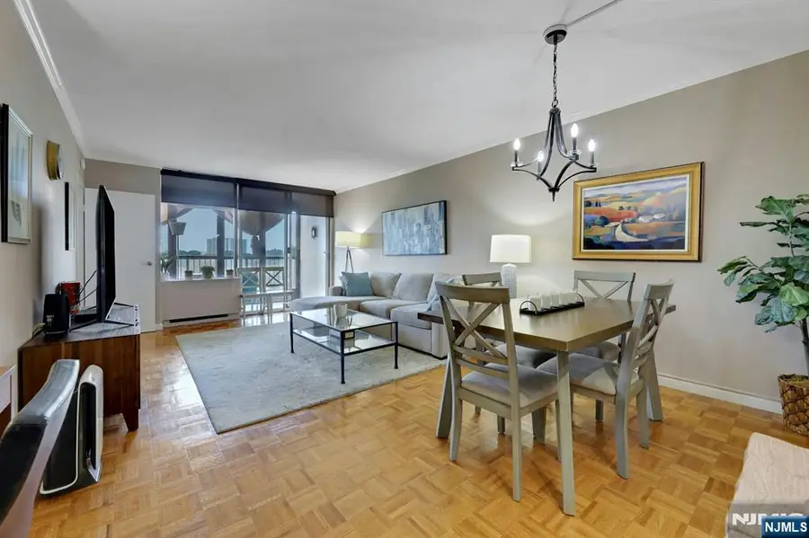 6 Horizon # 807, Fort Lee, NJ 07024 - #2