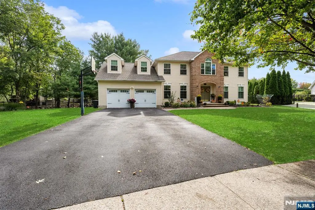 96 Carol Place, Wayne, NJ 07470 - #1