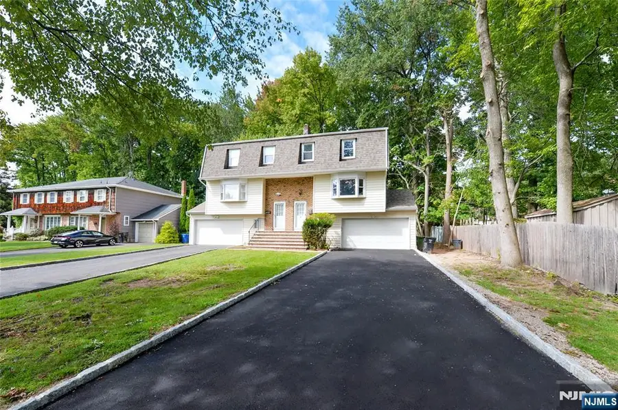 85B Primrose Lane, Paramus, NJ 07652 - #2