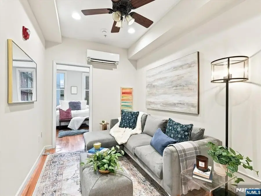 358 3rd Street 3L, Hoboken, NJ 07030 - #2