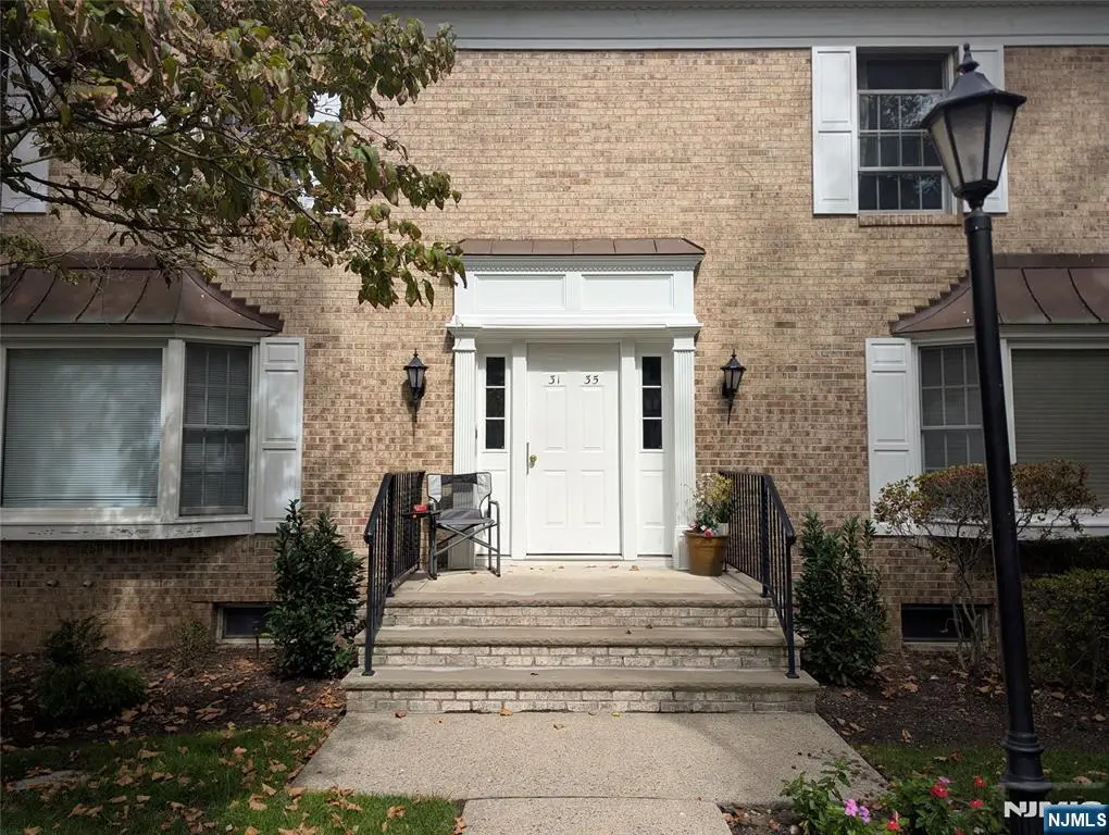 31 Maple Avenue 31A, Park Ridge, NJ 07656 - #1