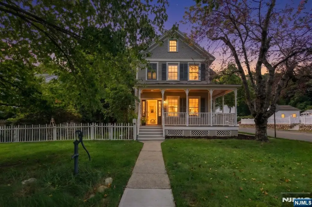 66 Hillside Avenue, Midland Park, NJ 07432 - #1