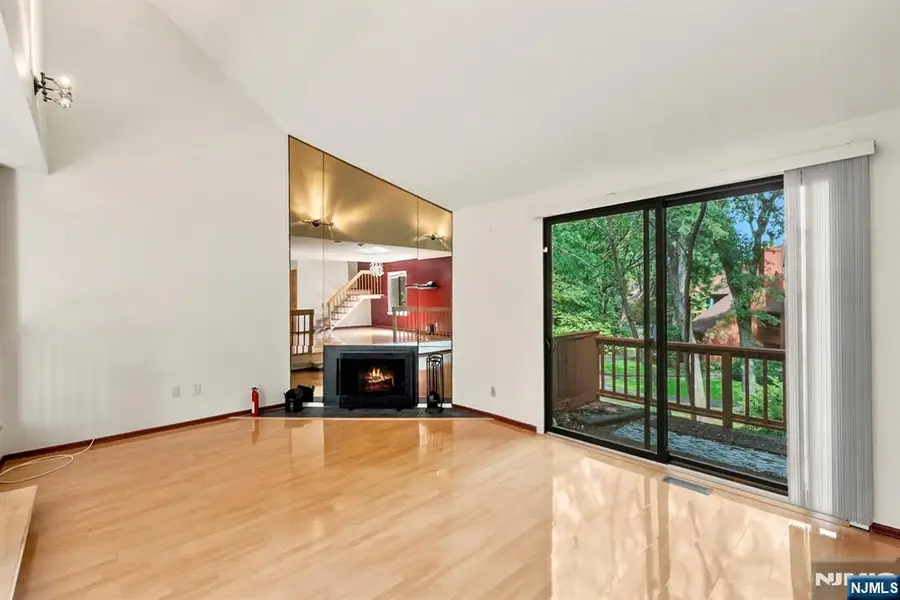 484 Teal Plaza, Secaucus, NJ 07094 - #2