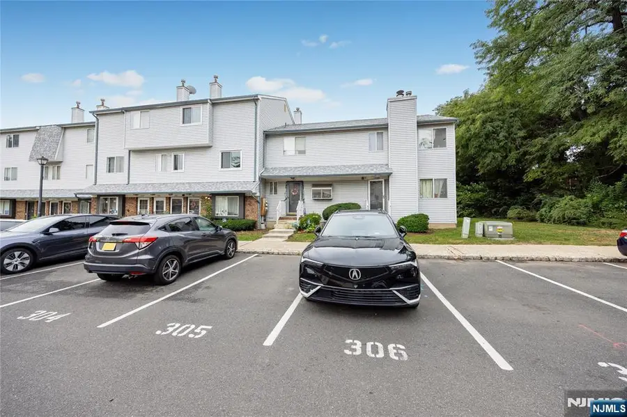 306 Arsdale Terrace 506, Union, NJ 07083 - #3