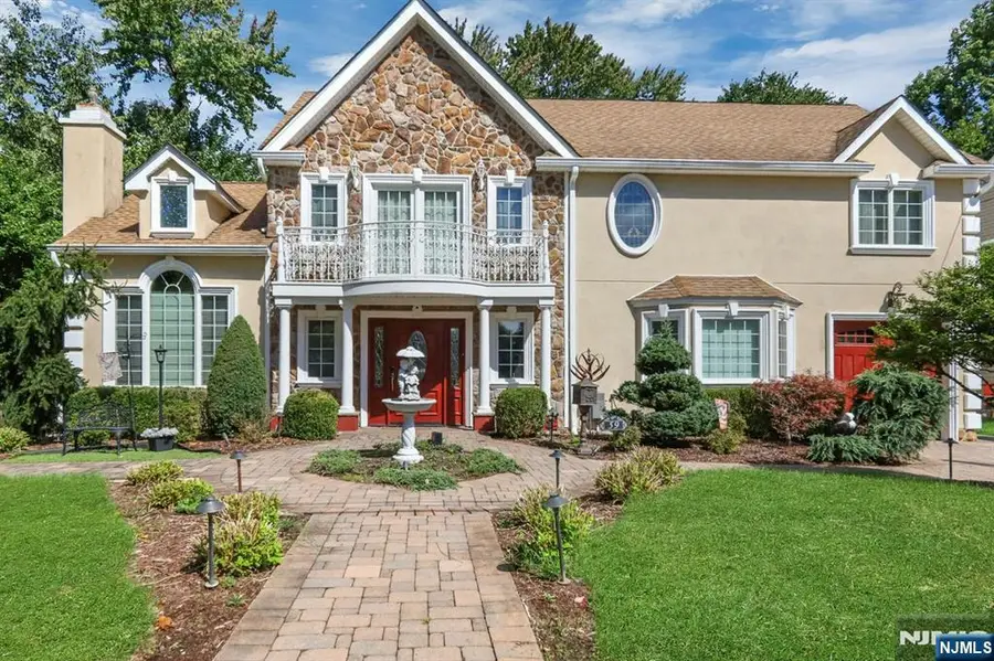 59 Lockwood Drive, Waldwick, NJ 07463 - #3