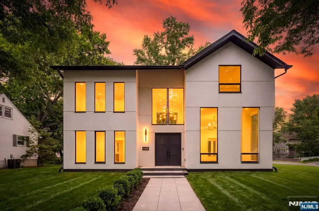 648 Falmouth Avenue, Paramus, NJ 07652 - #1