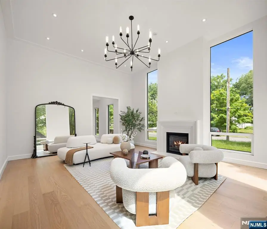 648 Falmouth Avenue, Paramus, NJ 07652 - #3
