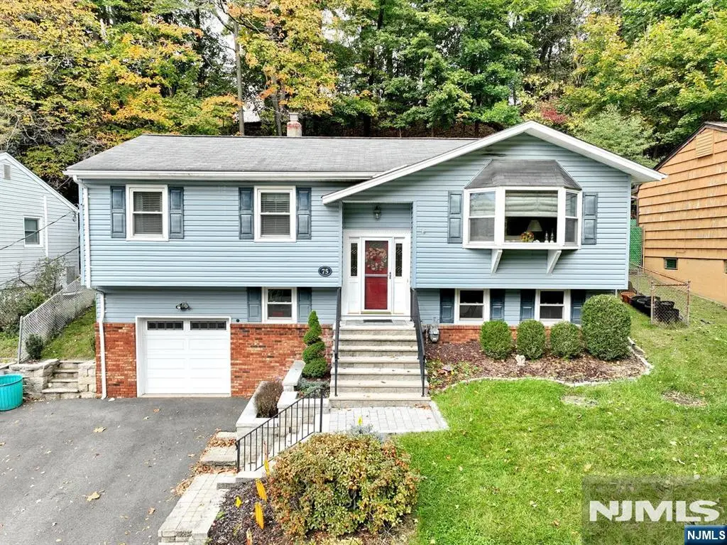 75 Hiawatha Boulevard, Oakland, NJ 07436 - #1