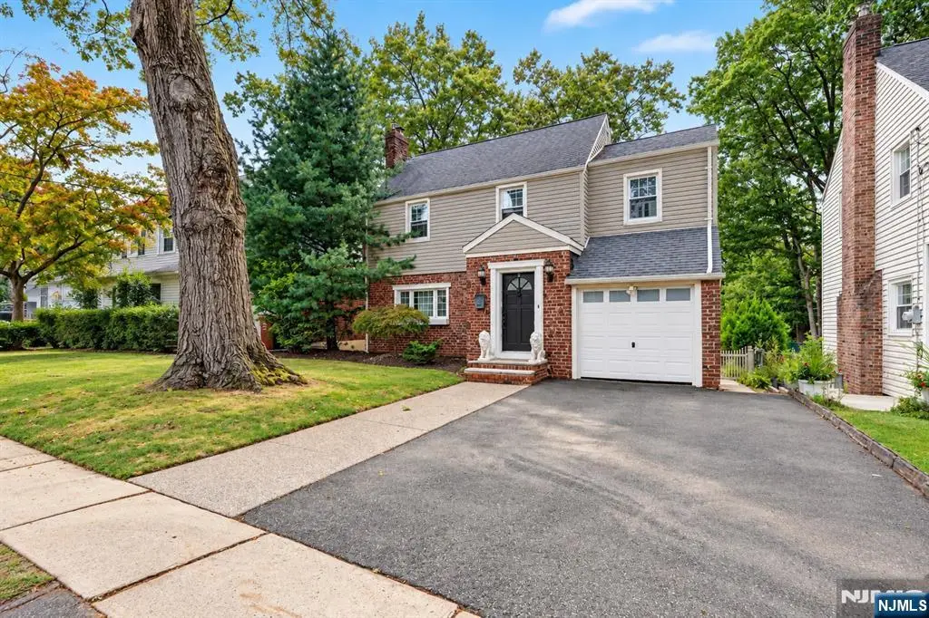 31 Freeman Place, Nutley, NJ 07110 - #1