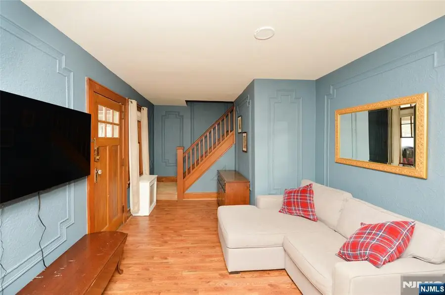 18 Minerva Avenue, Hawthorne, NJ 07506 - #2