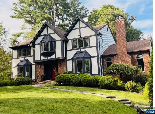 2 Windham Court, Woodcliff Lake, NJ 07677