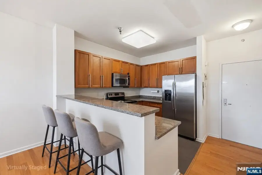15 Enterprise Court 1-05, Jersey City, NJ 07305 - #3