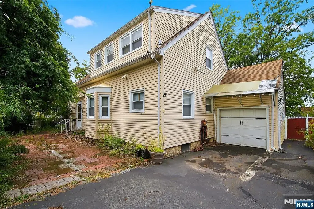 241 Outwater Lane, Saddle Brook, NJ 07663 - #1