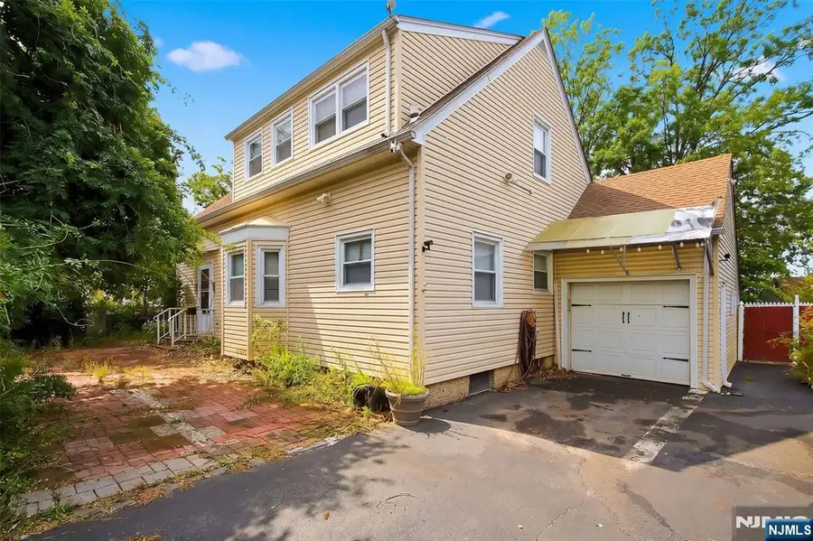 241 Outwater Lane, Saddle Brook, NJ 07663 - #2