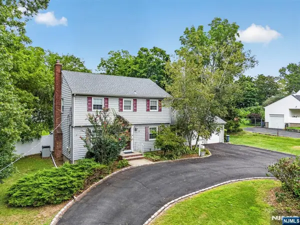 162 Hobart Gap Road, Livingston, NJ 07039