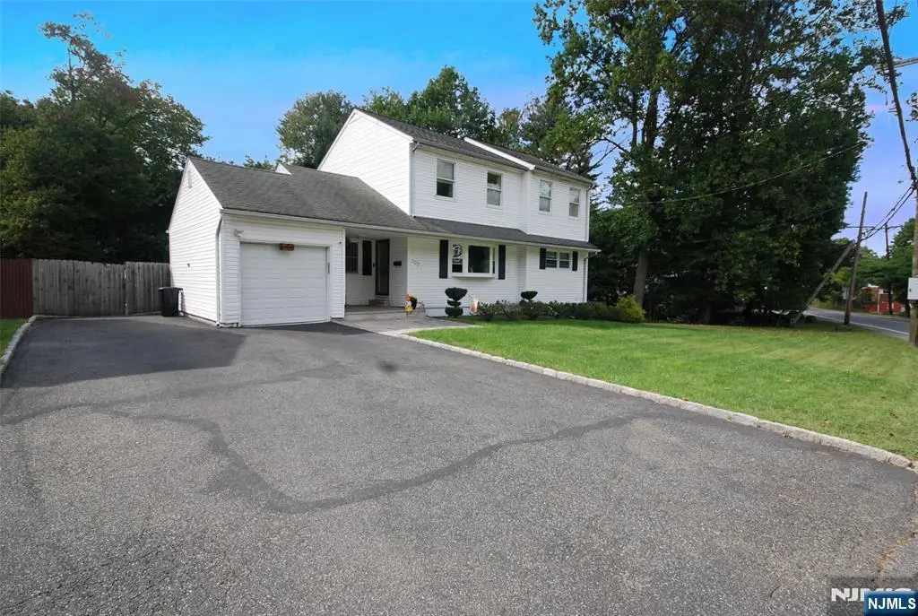 202 Long Hill Road, Little Falls, NJ 07424 - #1