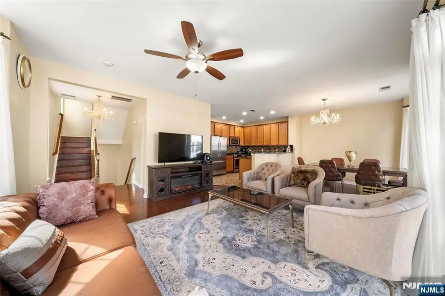 3 Holly Lane, Garfield, NJ 07026 - #2